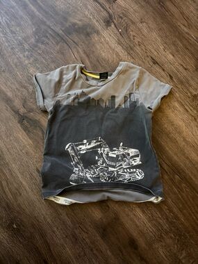 Boys Short Sleeve Excavator Graphic Tee - Gray/Black